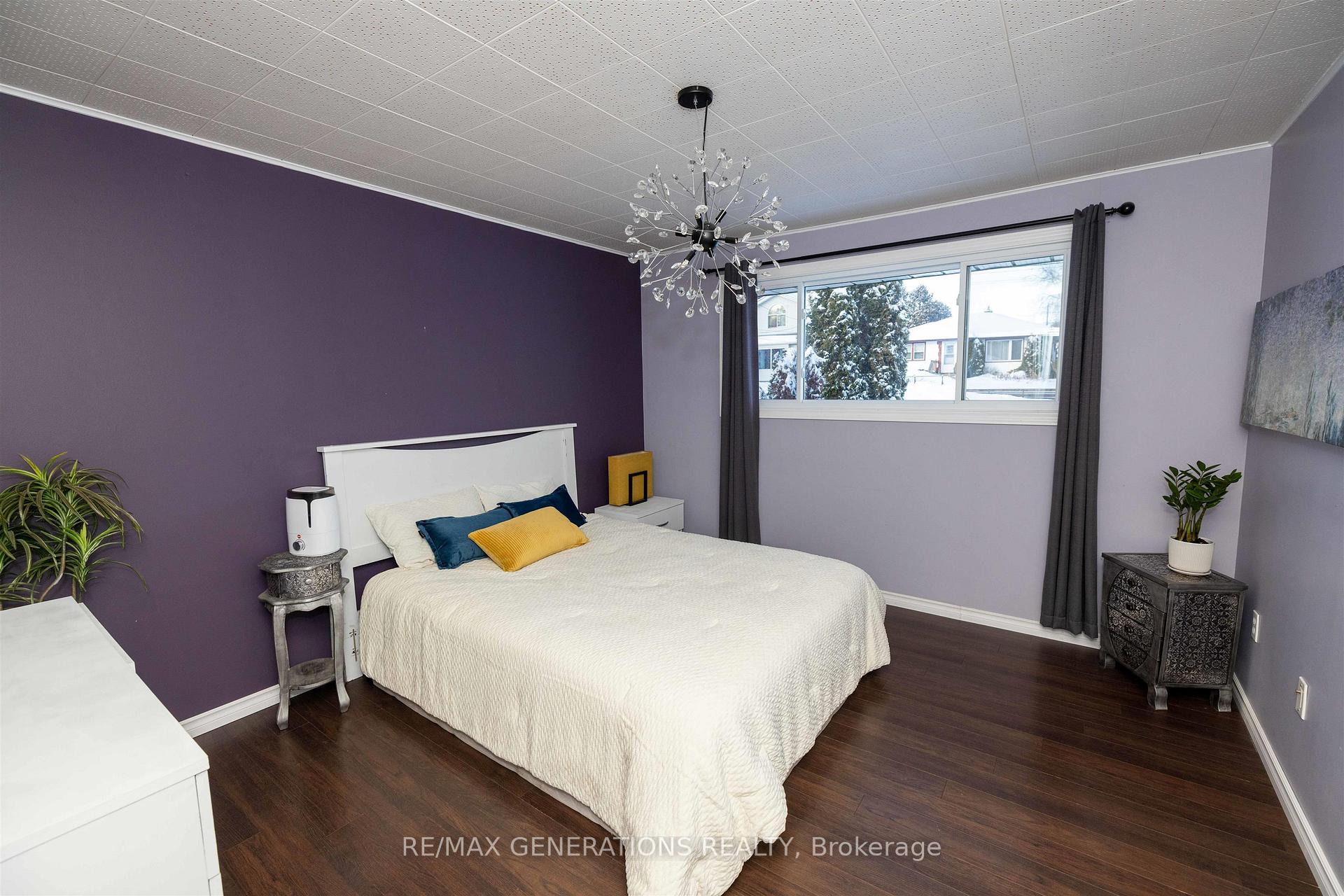 Photo 14 of 587 Faircrest Street, Thunder Bay, West End — HOMEH