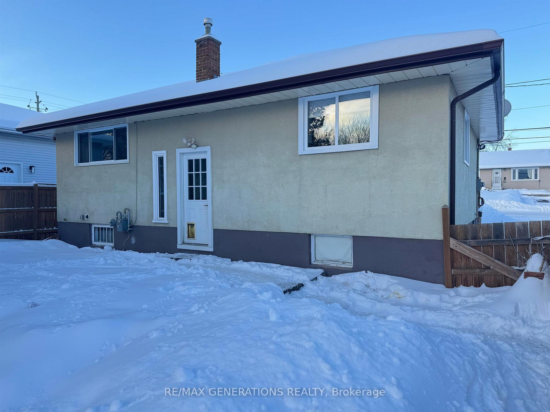 Photo 26 of 587 Faircrest Street, Thunder Bay, West End — HOMEH