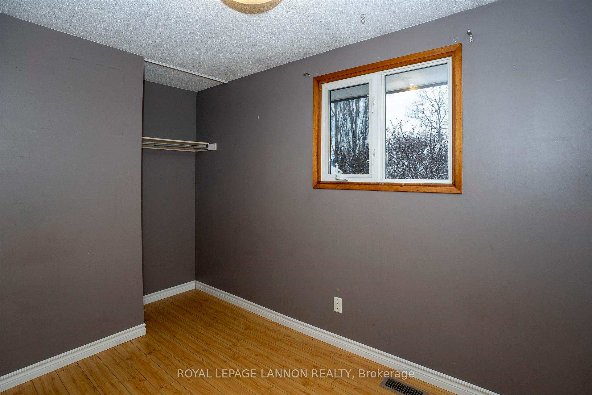 Photo 9 of 487 Simon Fraser Drive, Thunder Bay, Northwood Park — HOMEH