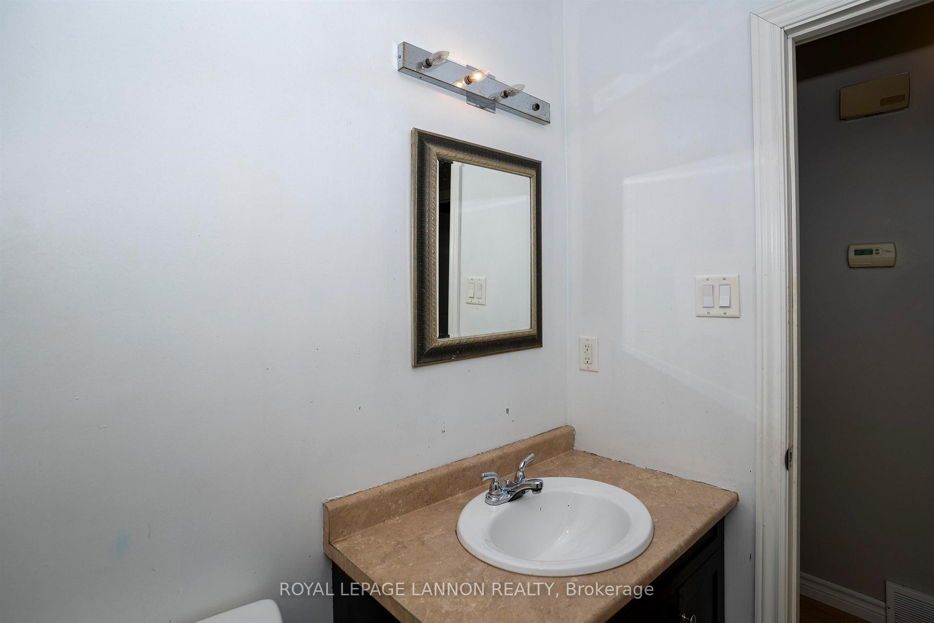 Photo 15 of 487 Simon Fraser Drive, Thunder Bay, Northwood Park — HOMEH