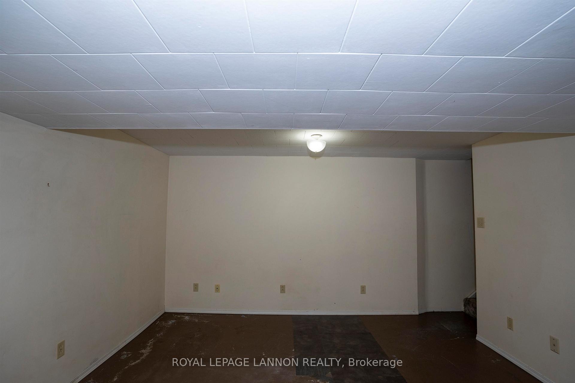 Photo 23 of 487 Simon Fraser Drive, Thunder Bay, Northwood Park — HOMEH