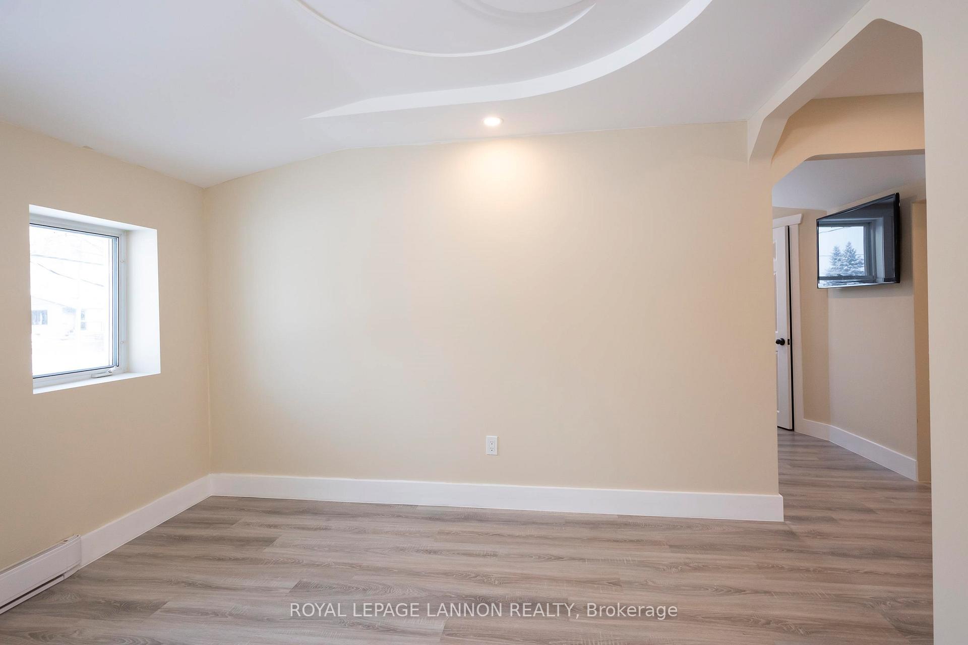 Photo 33 of 387 Conmee Street, Thunder Bay, Shuniah — HOMEH