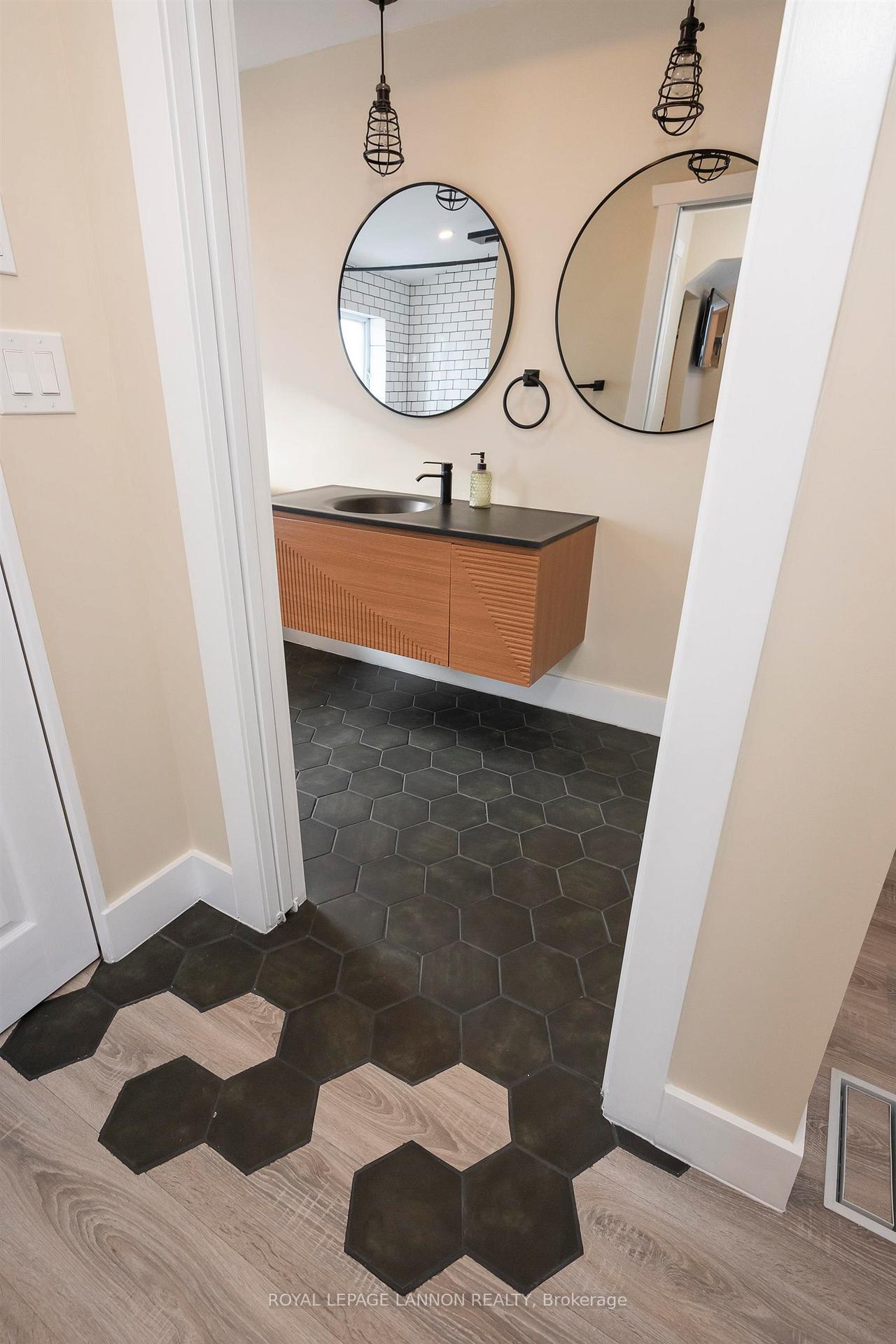 Photo 44 of 387 Conmee Street, Thunder Bay, Shuniah — HOMEH