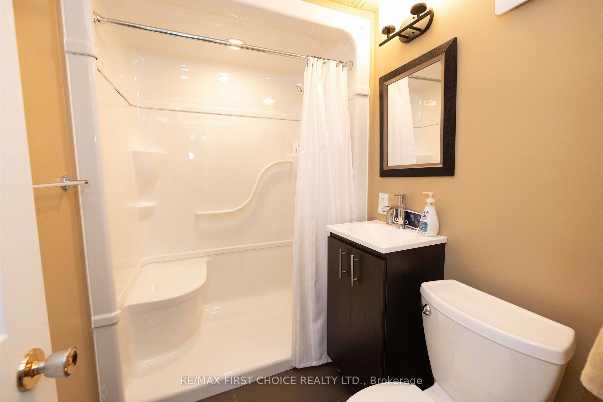 Photo 16 of 423 Westbury Crescent, Thunder Bay, Northwood Park — HOMEH
