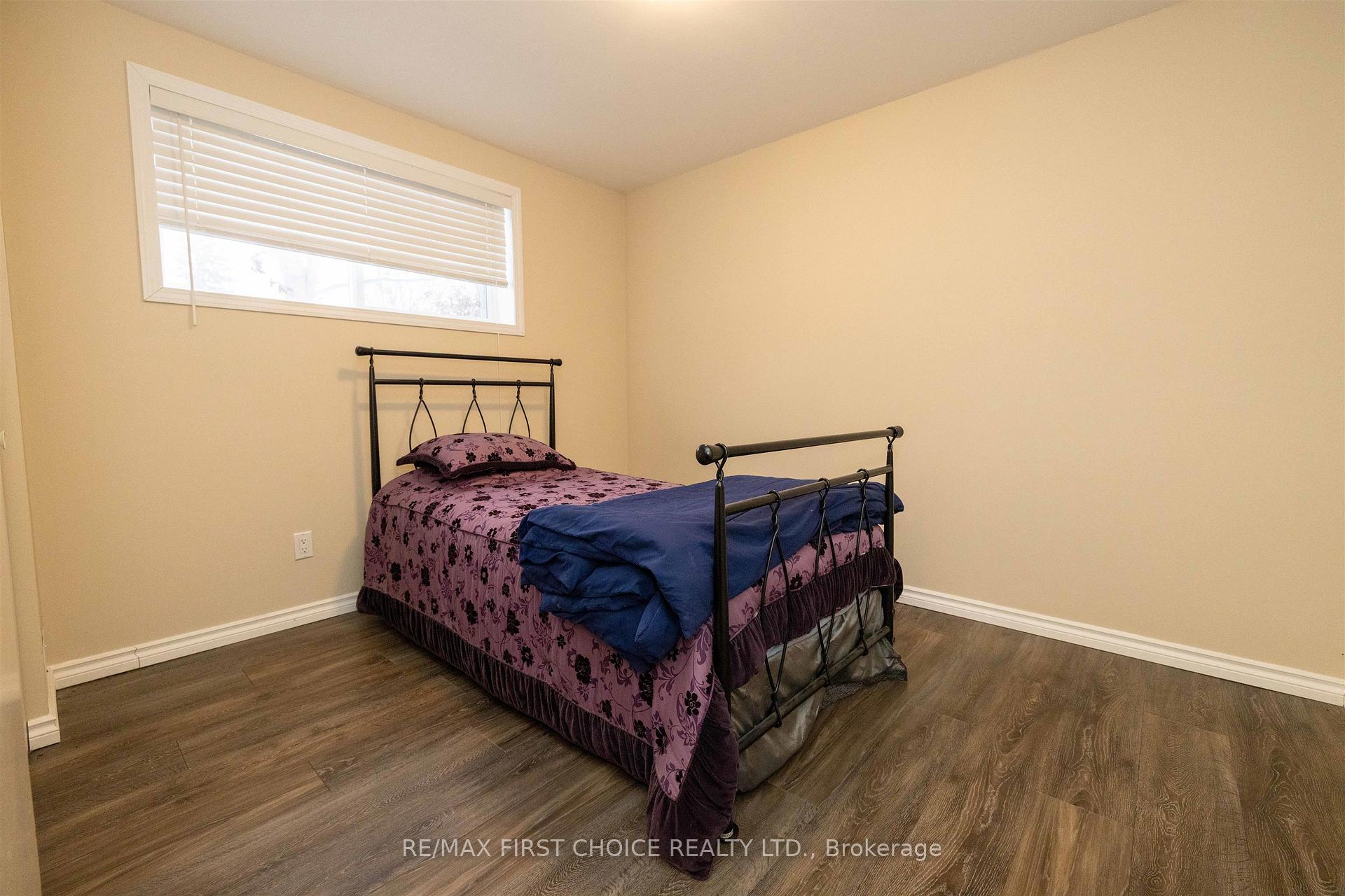 Photo 17 of 423 Westbury Crescent, Thunder Bay, Northwood Park — HOMEH
