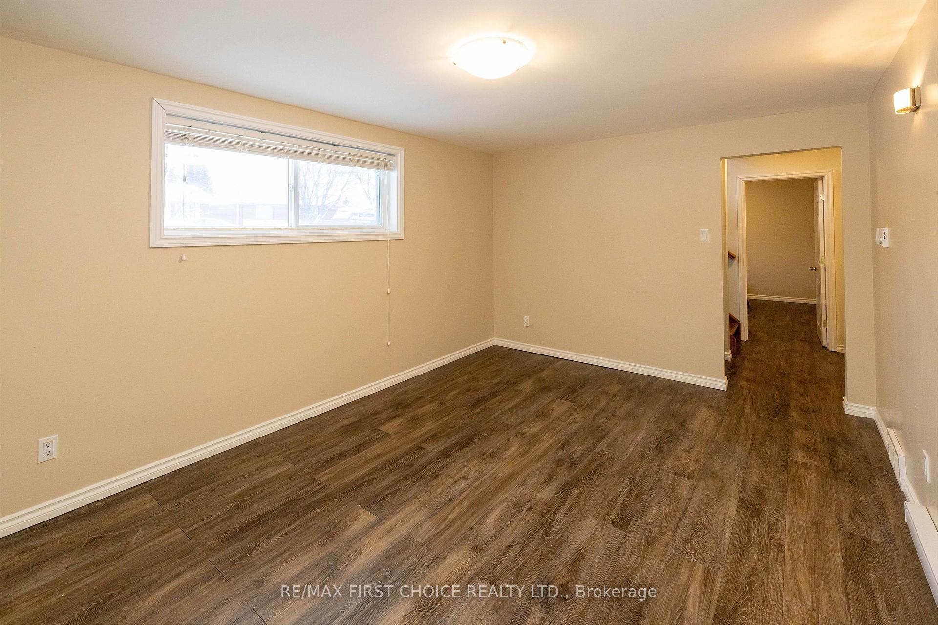 Photo 19 of 423 Westbury Crescent, Thunder Bay, Northwood Park — HOMEH