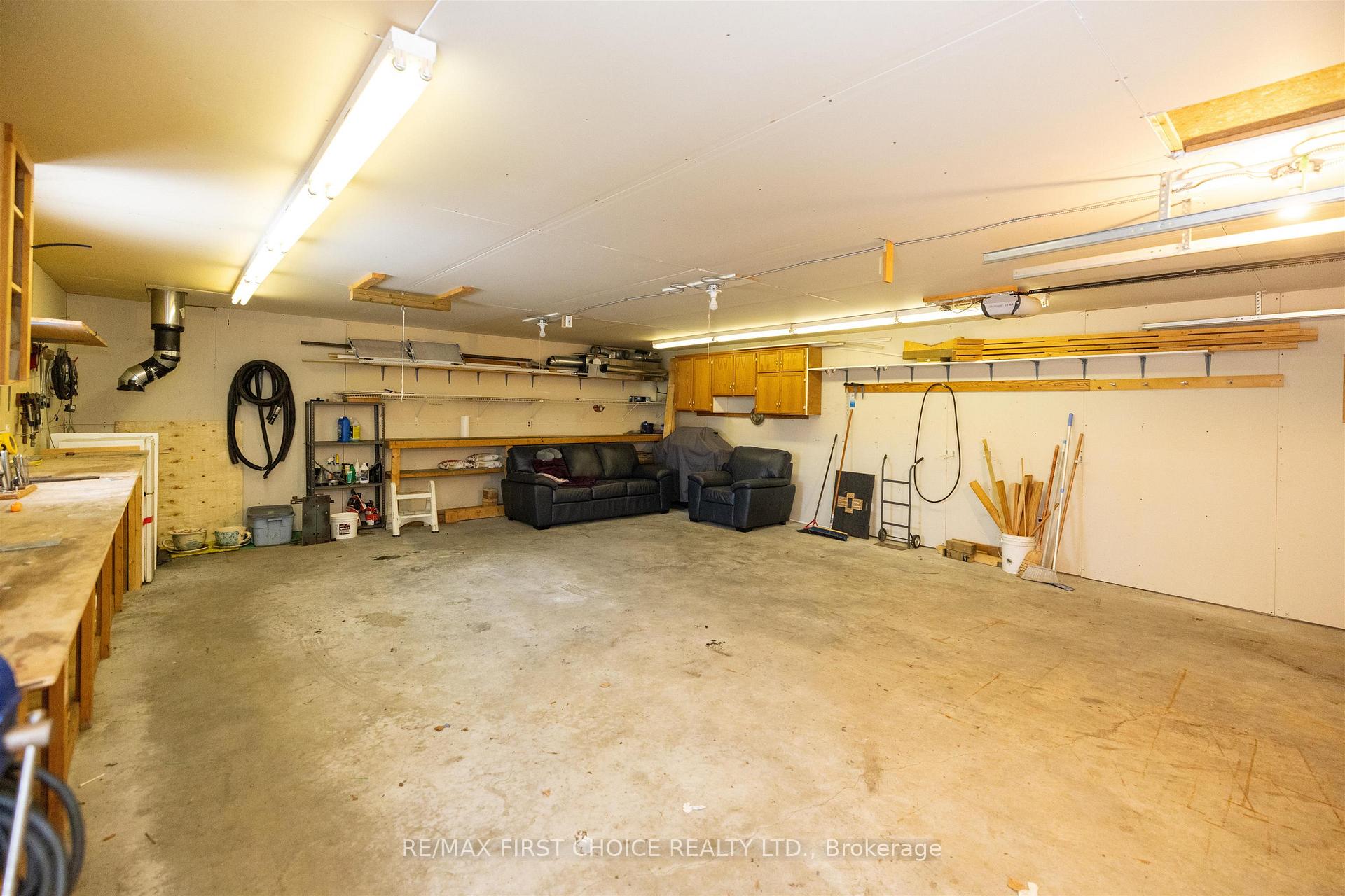 Photo 30 of 423 Westbury Crescent, Thunder Bay, Northwood Park — HOMEH
