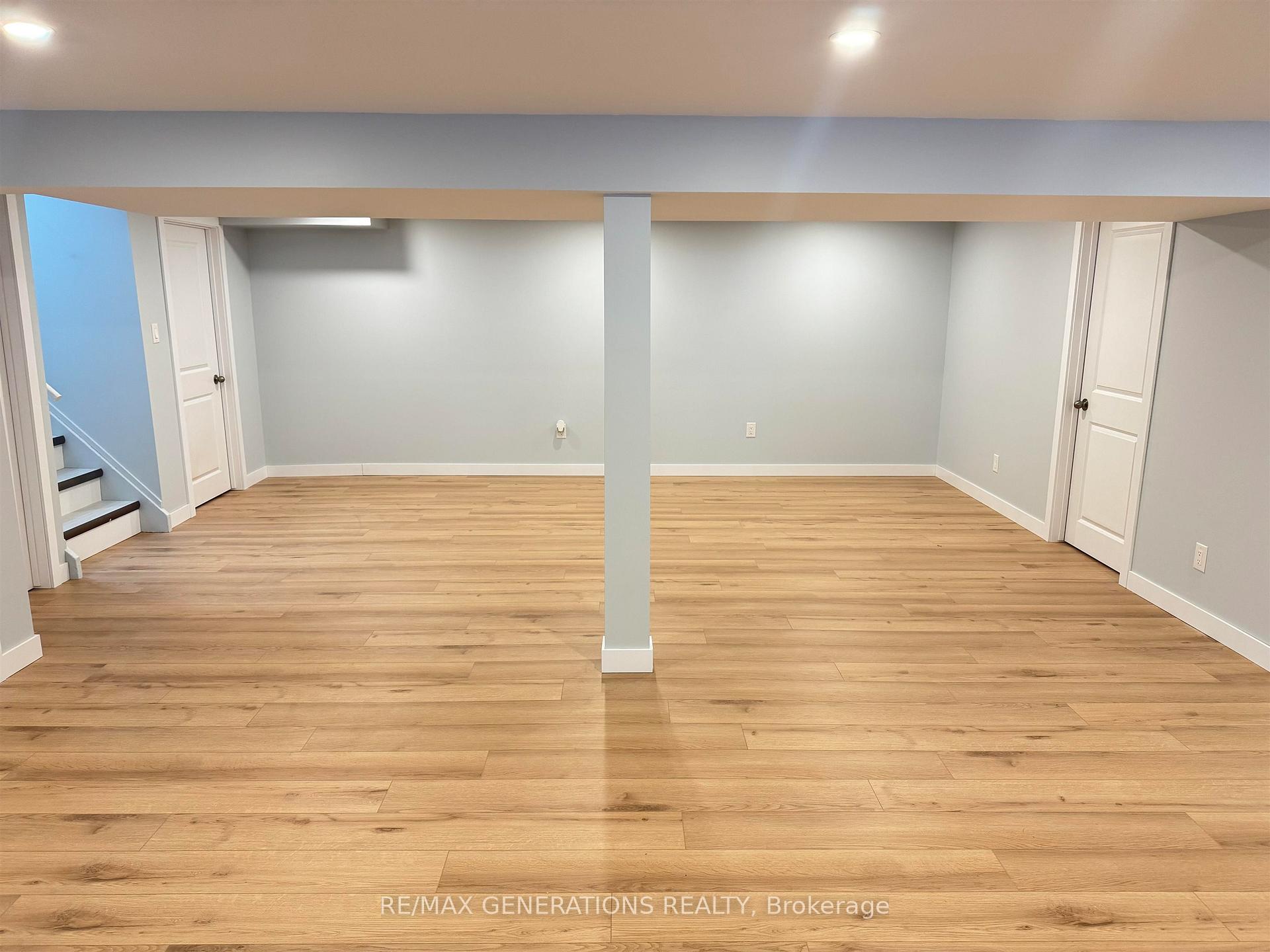 Photo 25 of 100 Robinson Drive, Thunder Bay, Grandview — HOMEH