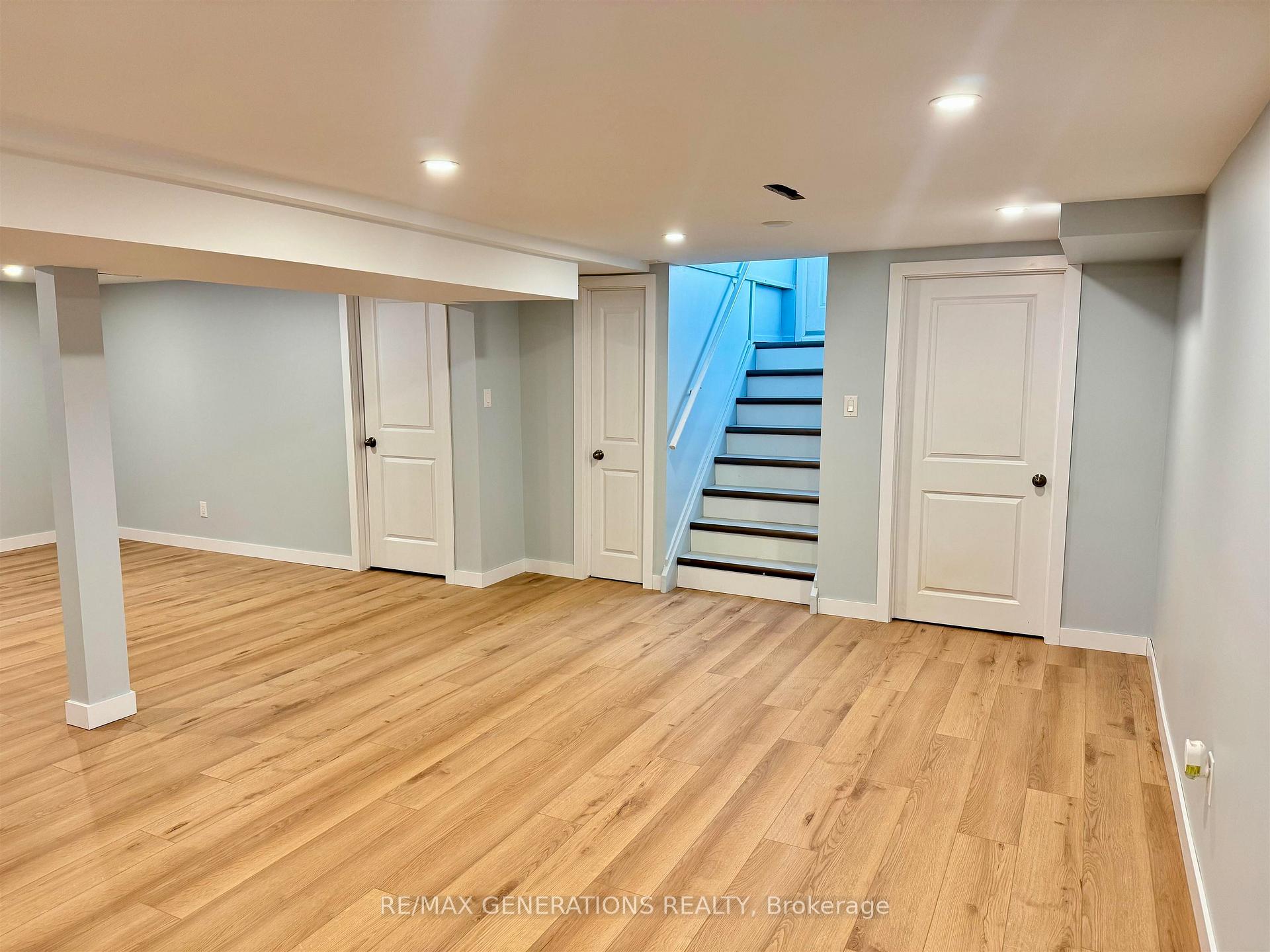 Photo 30 of 100 Robinson Drive, Thunder Bay, Grandview — HOMEH