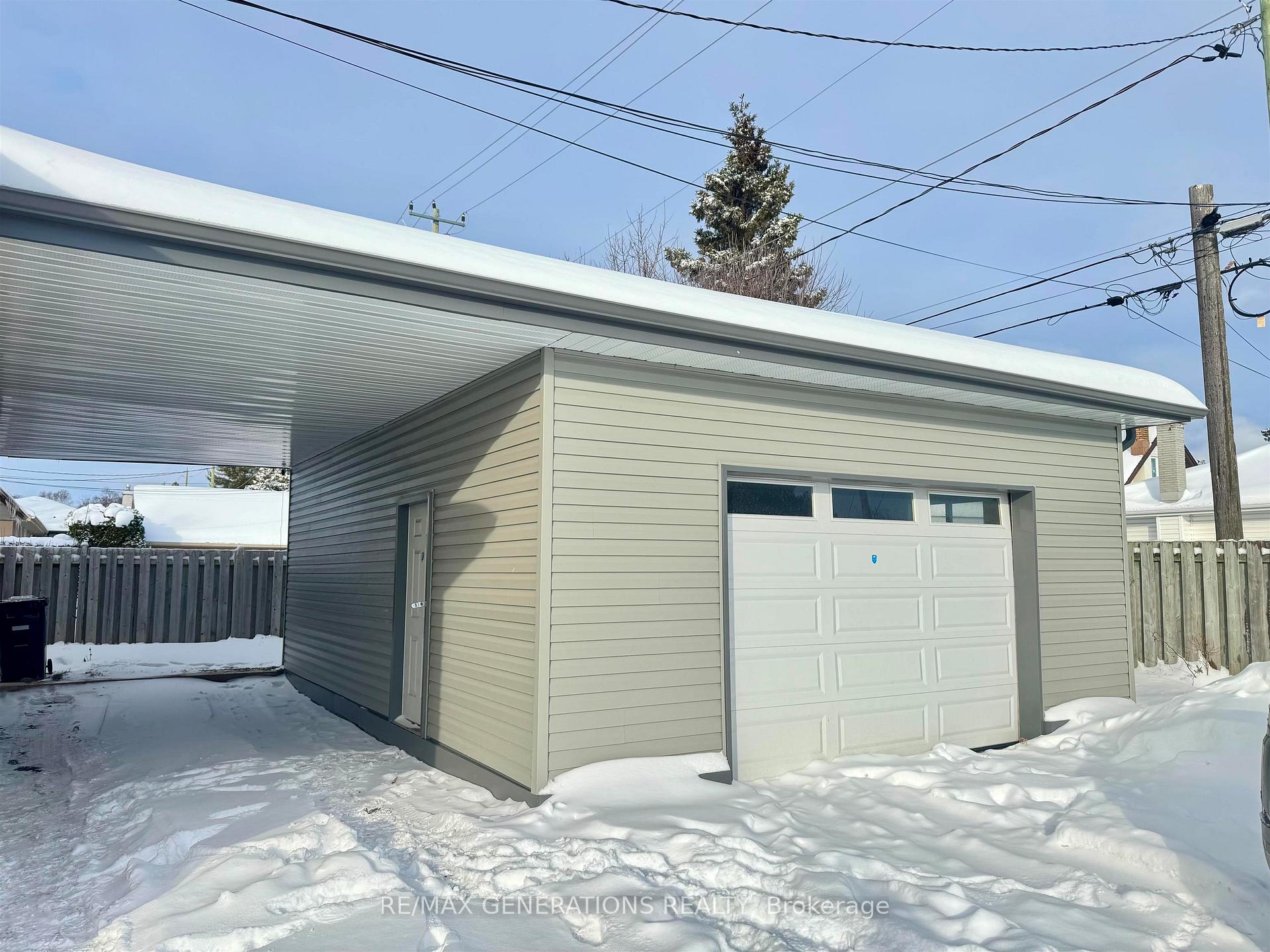 Photo 40 of 100 Robinson Drive, Thunder Bay, Grandview — HOMEH