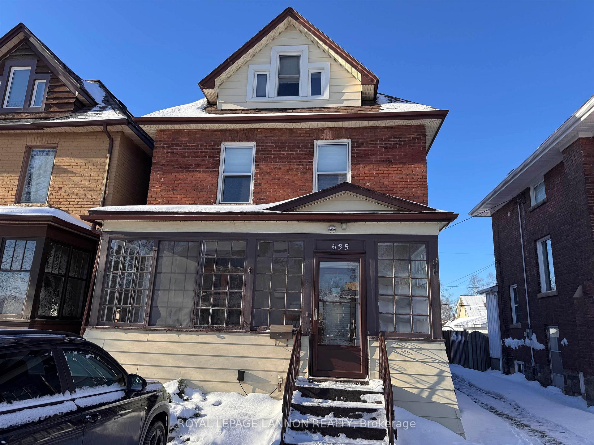 Photo 1 of 635 Catherine St. S. S, Thunder Bay, Hyde Park — HOMEH