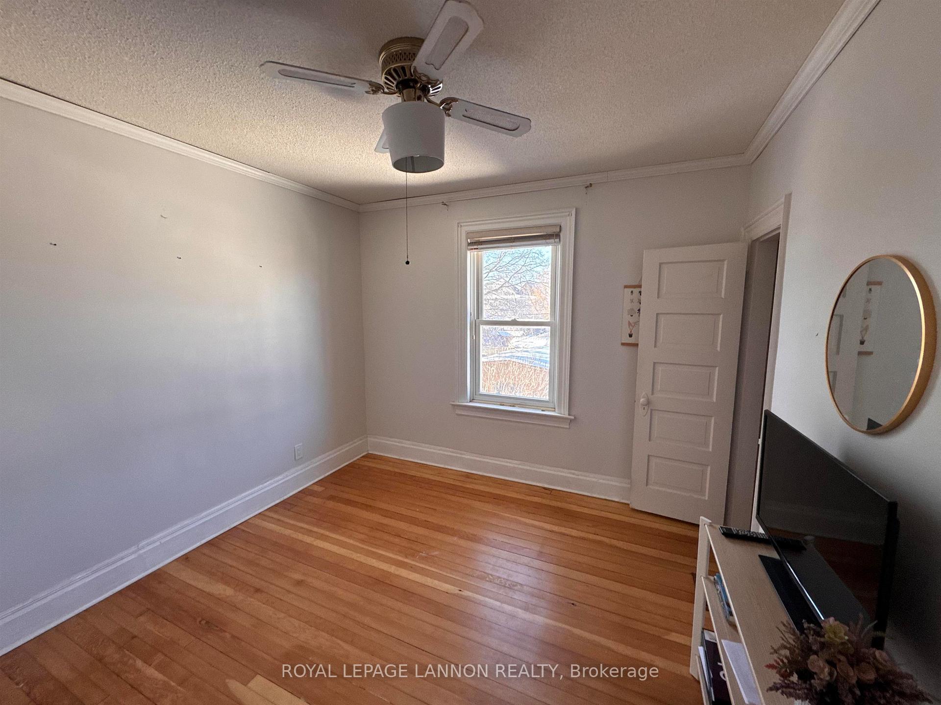 Photo 43 of 635 Catherine St. S. S, Thunder Bay, Hyde Park — HOMEH