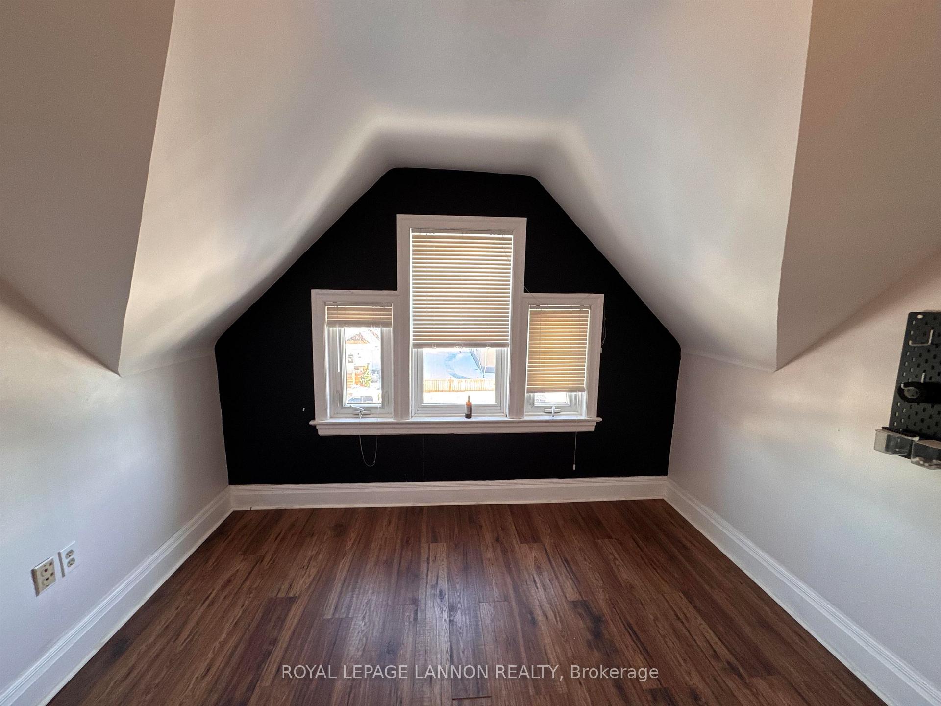 Photo 46 of 635 Catherine St. S. S, Thunder Bay, Hyde Park — HOMEH