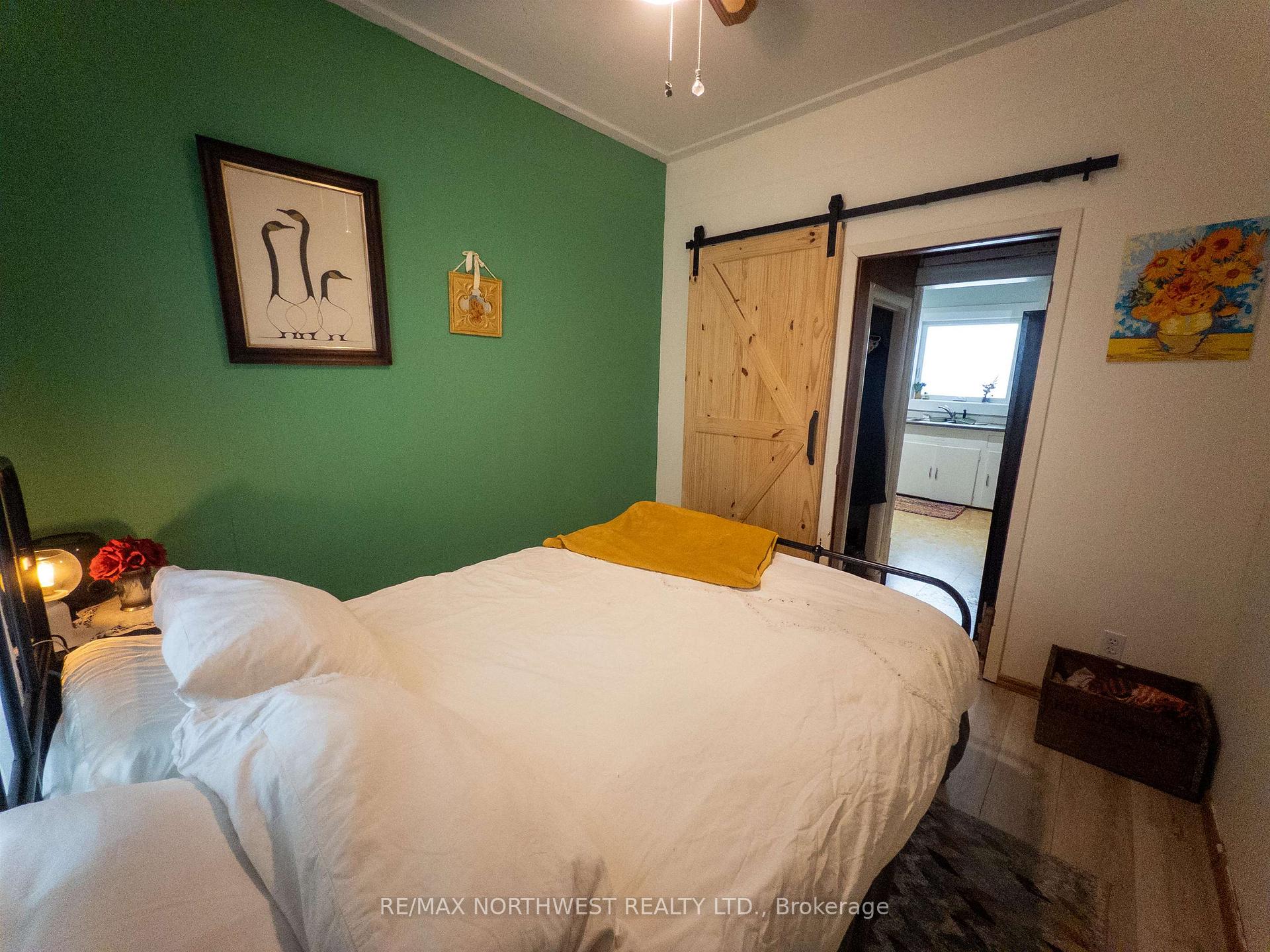 Photo 13 of 304 Ross Street, Kenora, Keewatin — HOMEH