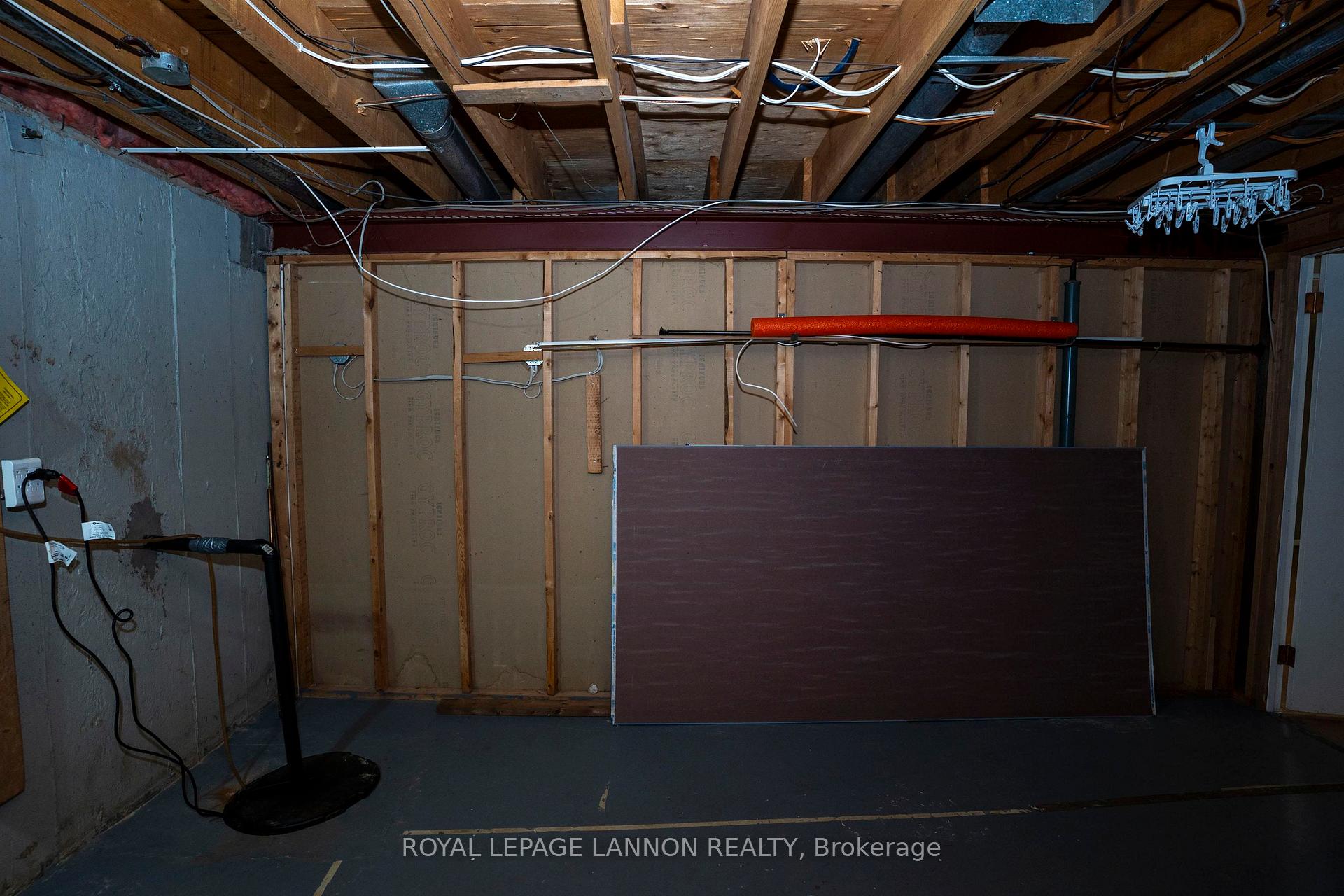 Photo 33 of 236 Fairbank Crescent, Thunder Bay, River Terrace — HOMEH