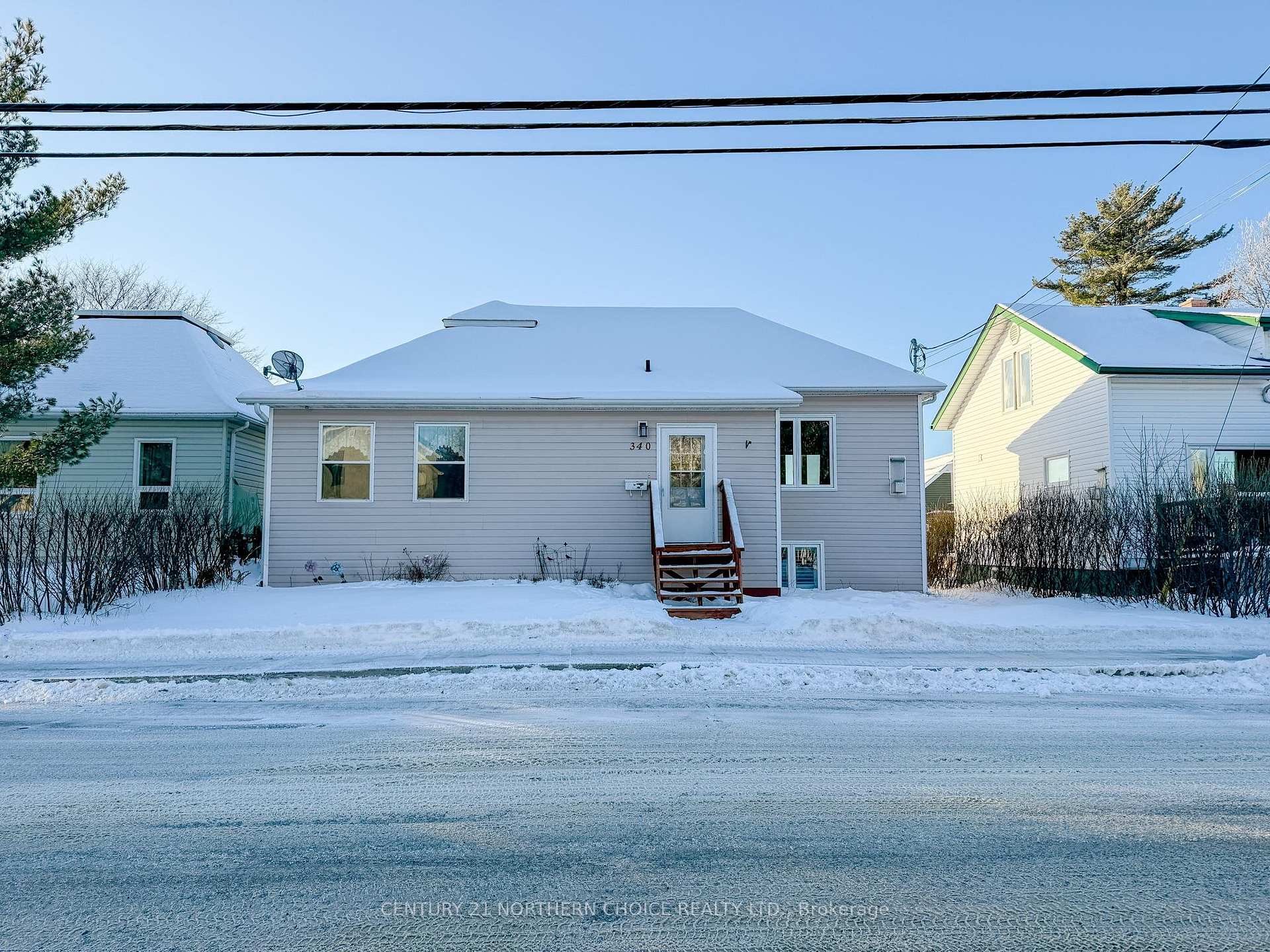 Photo 1 of 340 Seventh Avenue South, Kenora, Lakeside — HOMEH
