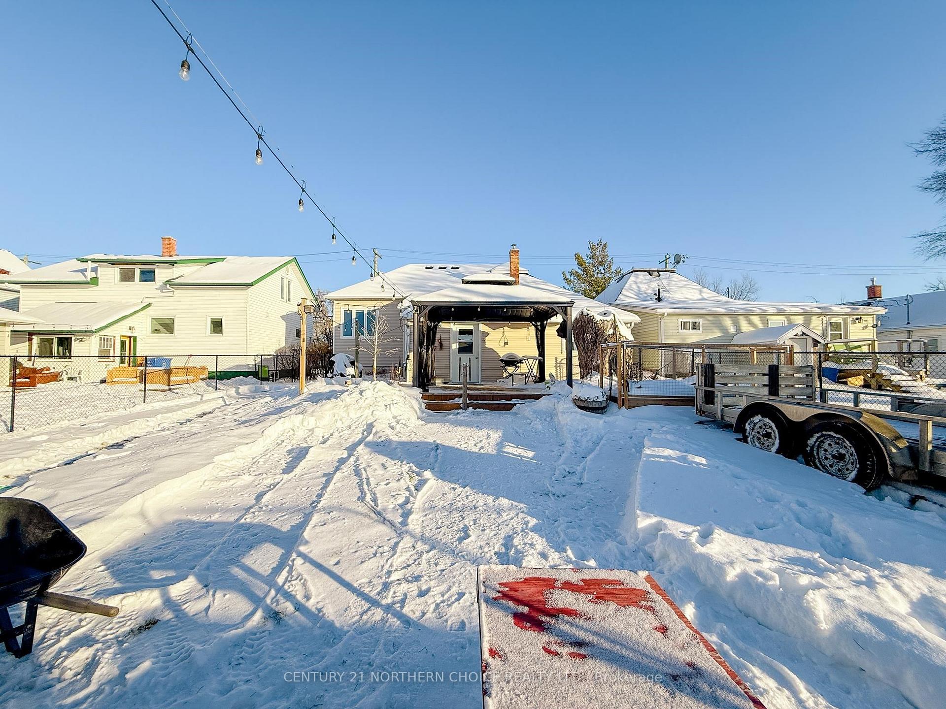 Photo 5 of 340 Seventh Avenue South, Kenora, Lakeside — HOMEH
