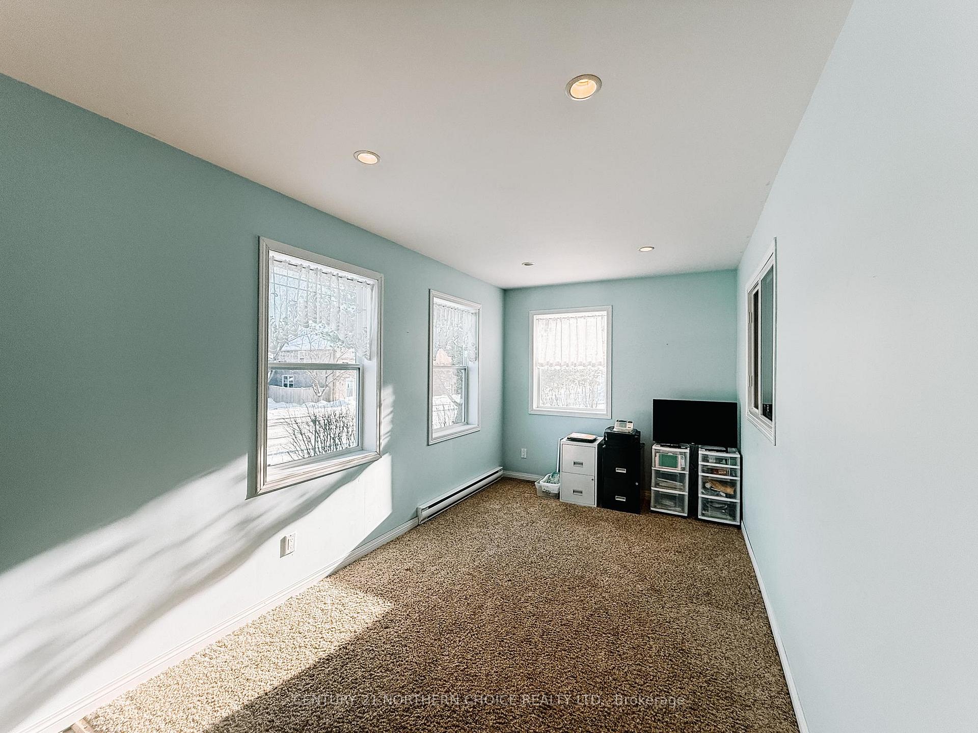 Photo 7 of 340 Seventh Avenue South, Kenora, Lakeside — HOMEH