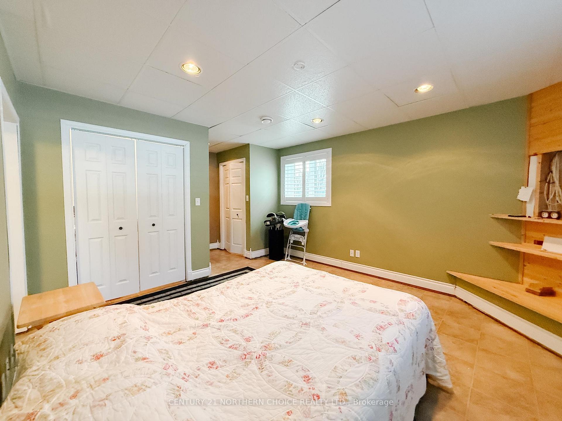 Photo 33 of 340 Seventh Avenue South, Kenora, Lakeside — HOMEH