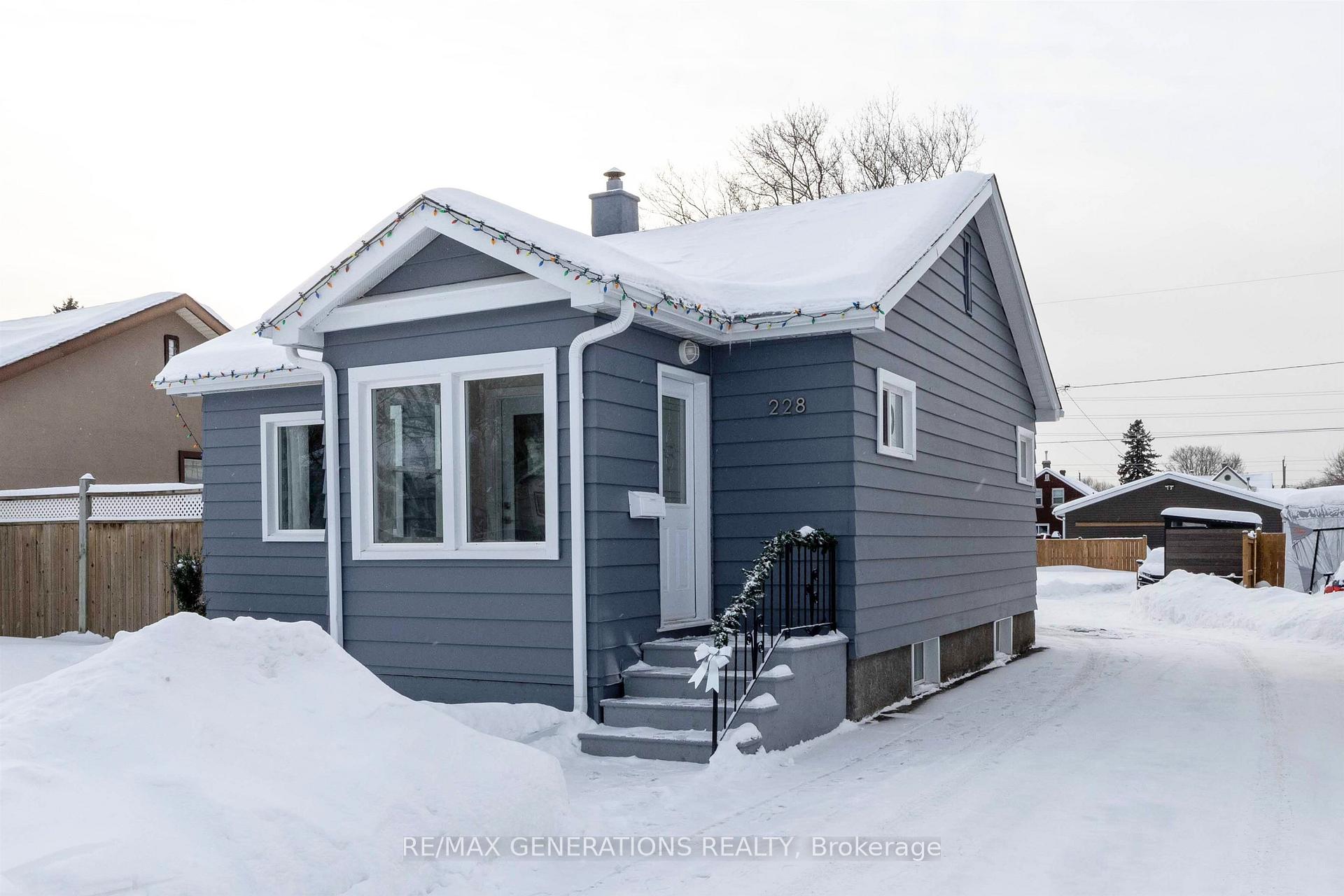 Photo 1 of 228 Christina Street E, Thunder Bay, Westfort — HOMEH