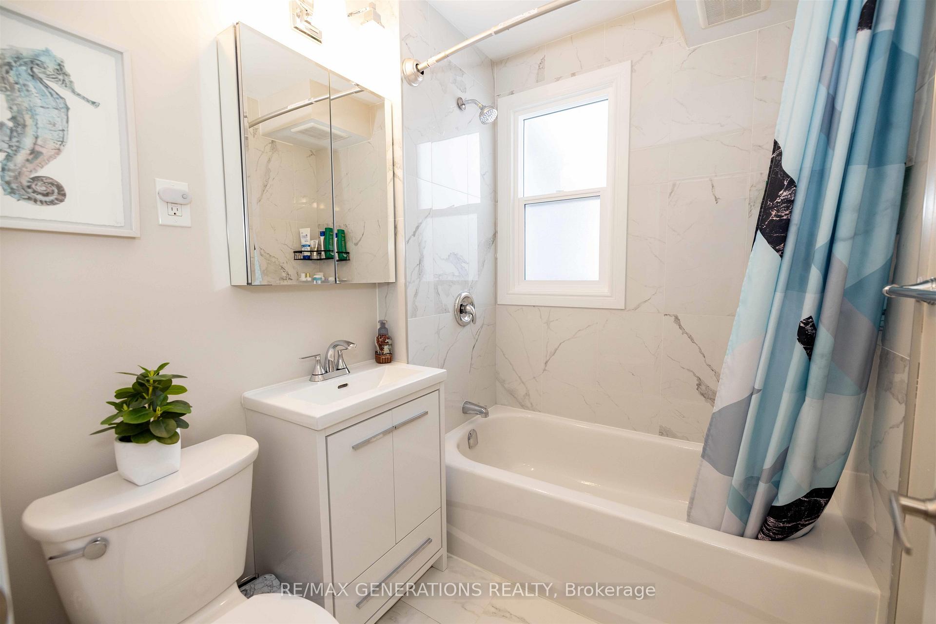 Photo 13 of 228 Christina Street E, Thunder Bay, Westfort — HOMEH