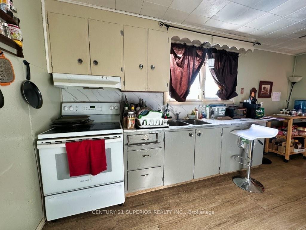 Photo 13 of 27 Park Road, Nipigon — HOMEH