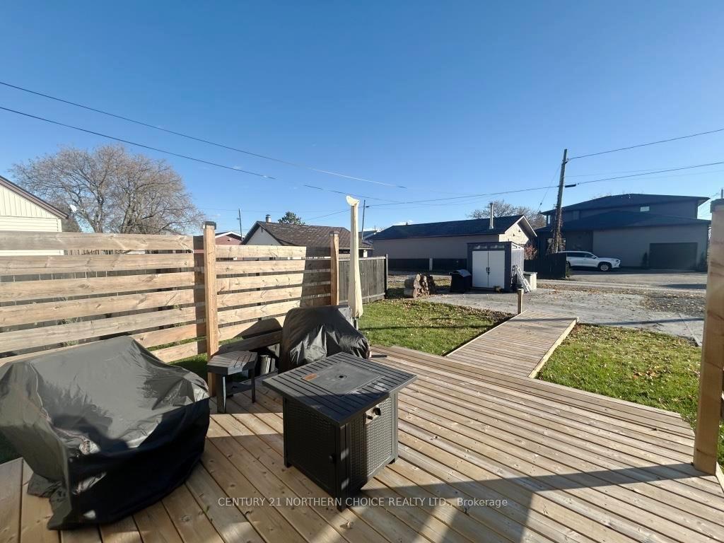 Photo 3 of 1201 Second St E. E, Fort Frances — HOMEH