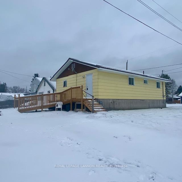 Photo 2 of 137 Queen Avenue, Greenstone — HOMEH