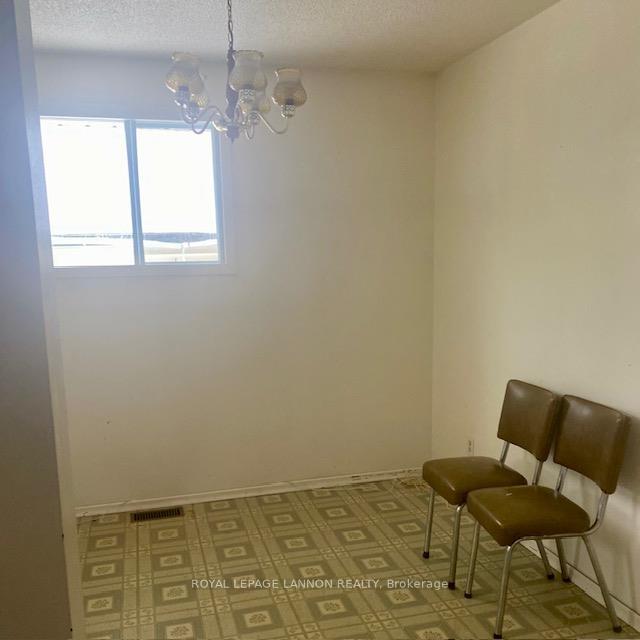 Photo 6 of 137 Queen Avenue, Greenstone — HOMEH