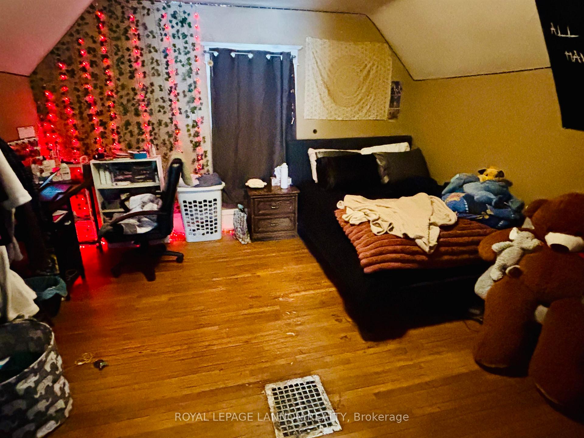 Photo 4 of 1212 Edward Street S, Thunder Bay, Westfort — HOMEH