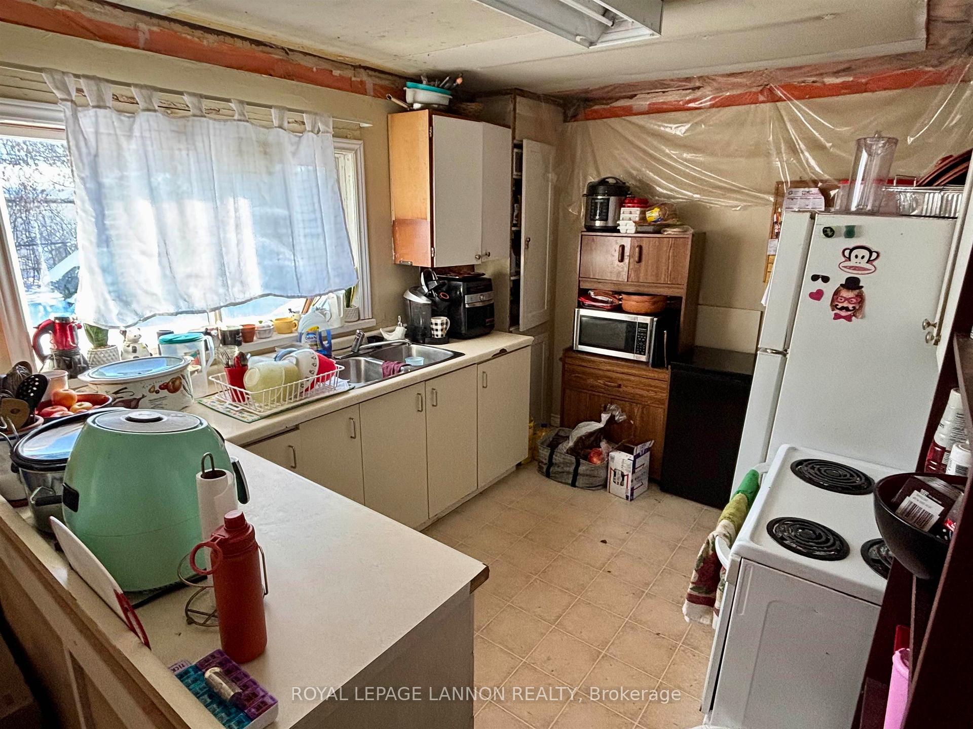 Photo 8 of 1212 Edward Street S, Thunder Bay, Westfort — HOMEH
