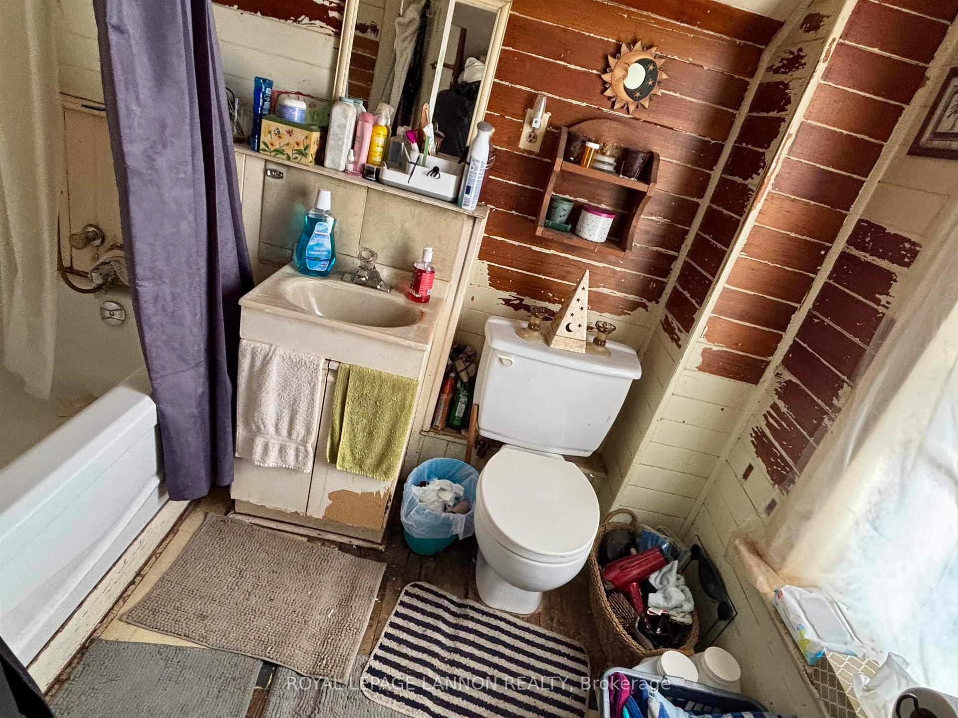 Photo 12 of 1212 Edward Street S, Thunder Bay, Westfort — HOMEH