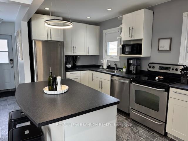 Photo 6 of 86 Gordon Avenue, Thunder Bay, Shuniah — HOMEH