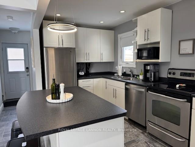 Photo 10 of 86 Gordon Avenue, Thunder Bay, Shuniah — HOMEH