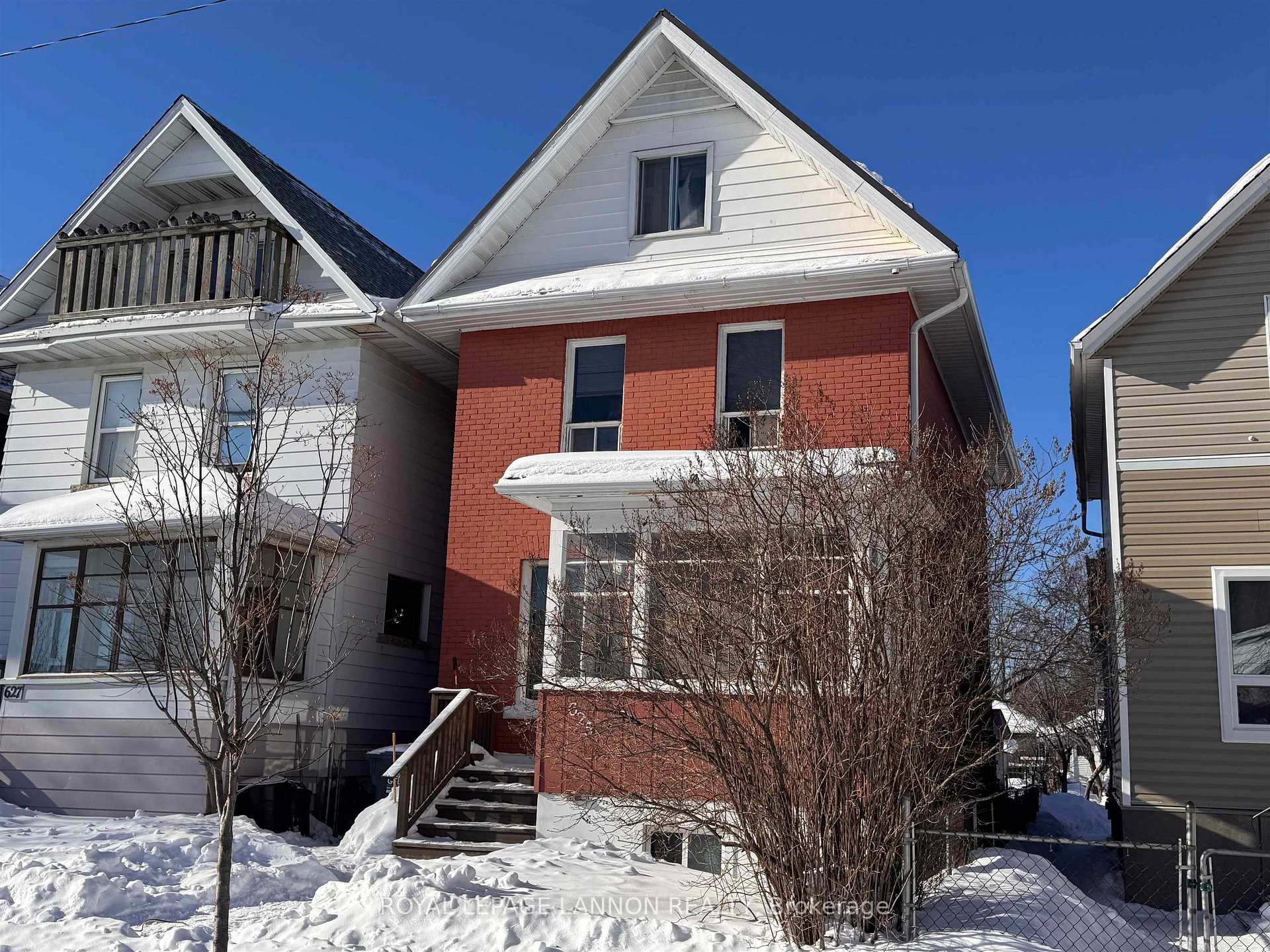 Photo 2 of 625 Vickers St. S. S, Thunder Bay, Hyde Park — HOMEH