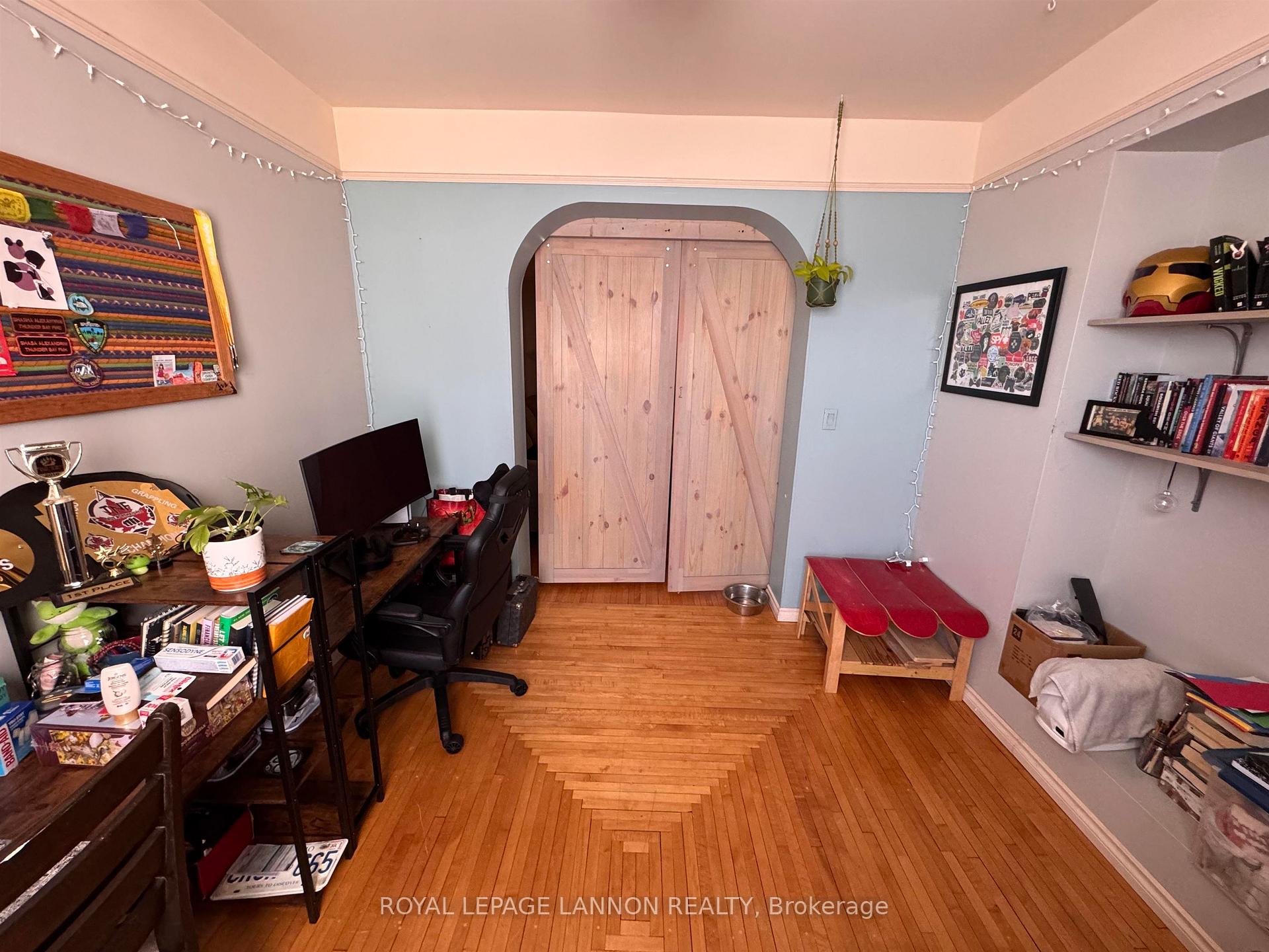 Photo 12 of 625 Vickers St. S. S, Thunder Bay, Hyde Park — HOMEH