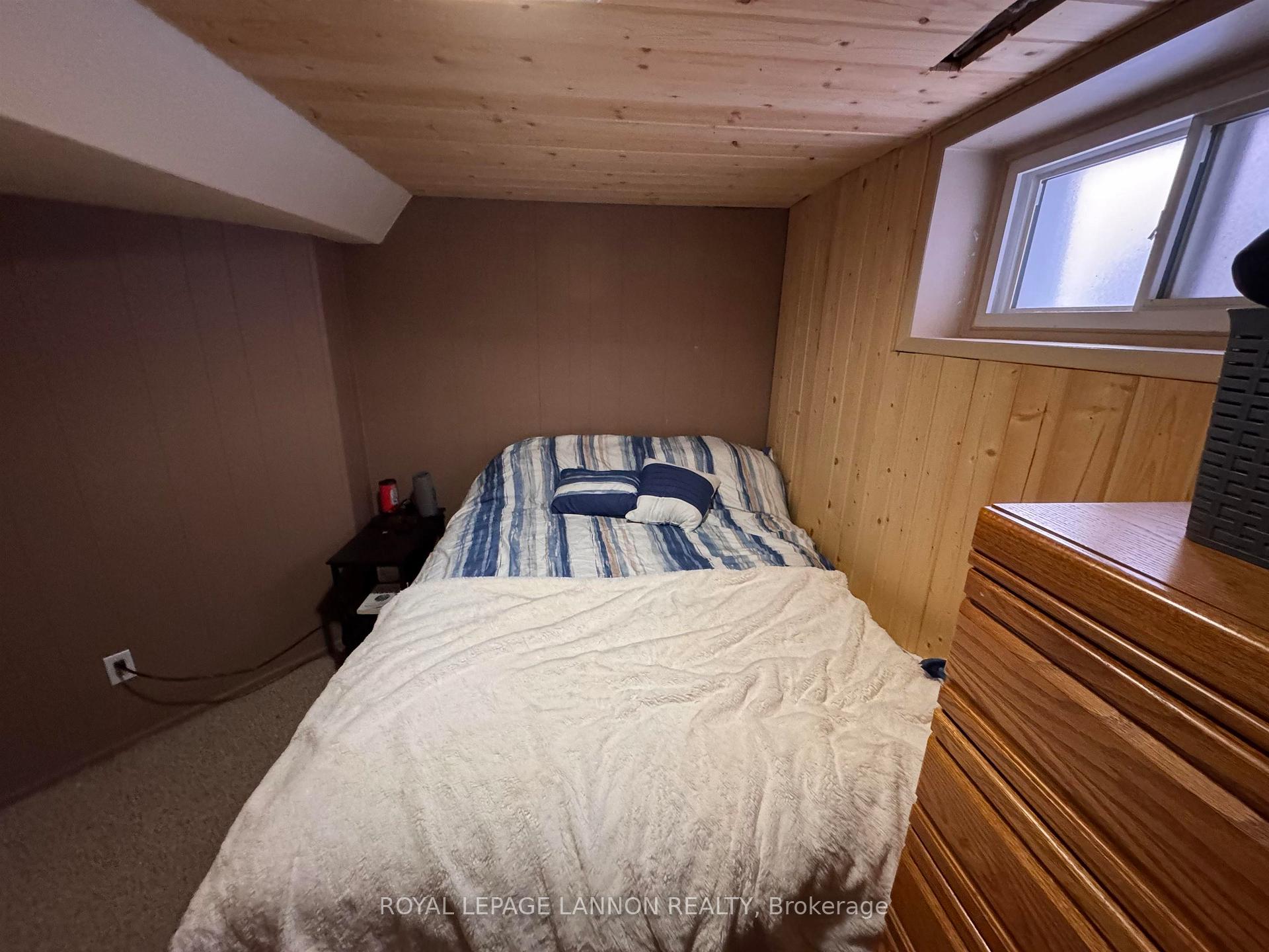 Photo 21 of 625 Vickers St. S. S, Thunder Bay, Hyde Park — HOMEH