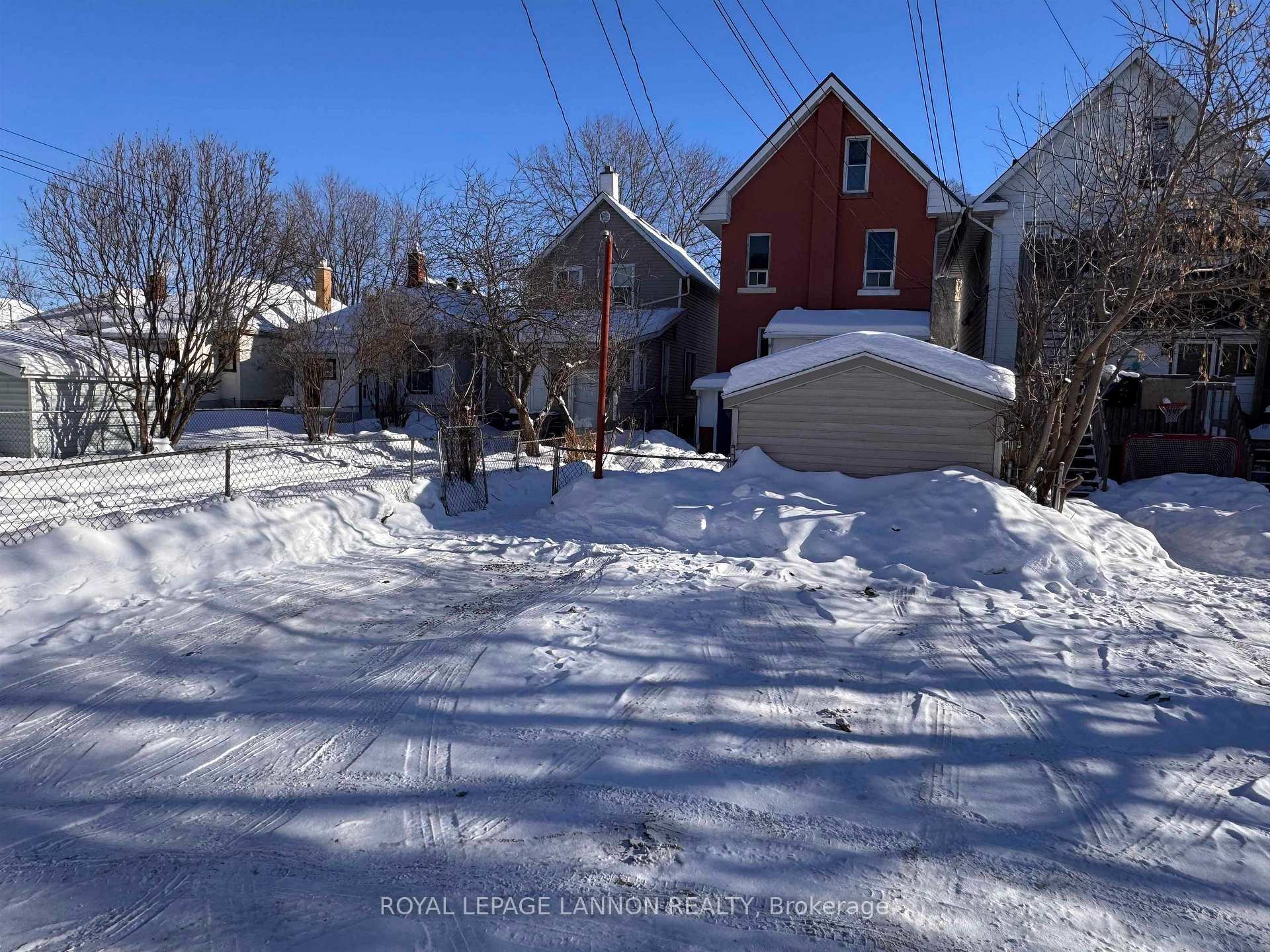 Photo 49 of 625 Vickers St. S. S, Thunder Bay, Hyde Park — HOMEH