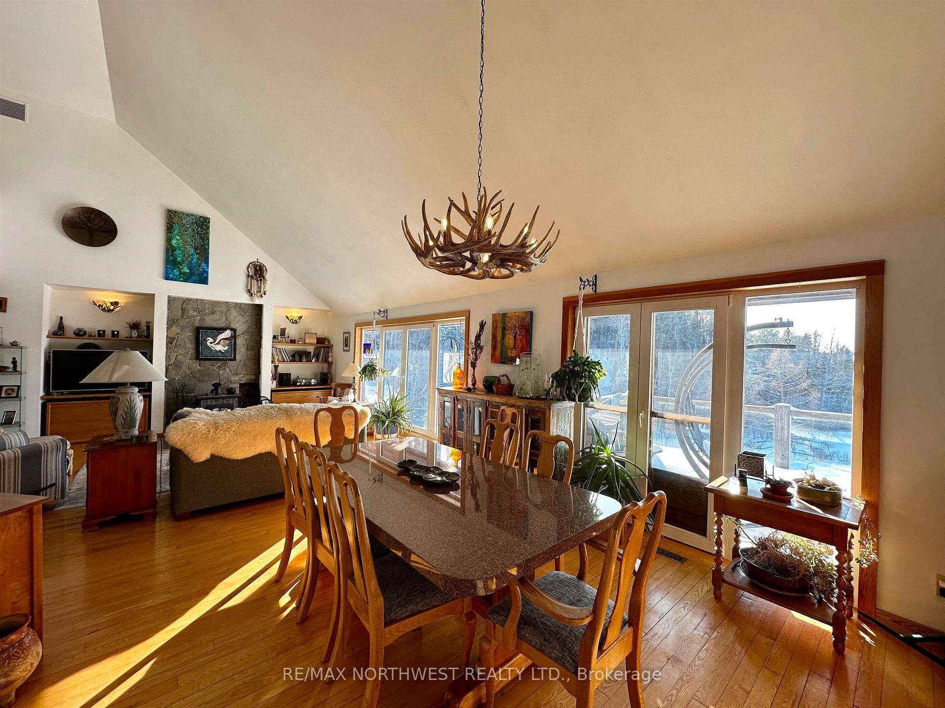 Photo 10 of 446 Carlton Road, Kenora, Redditt Road West — HOMEH