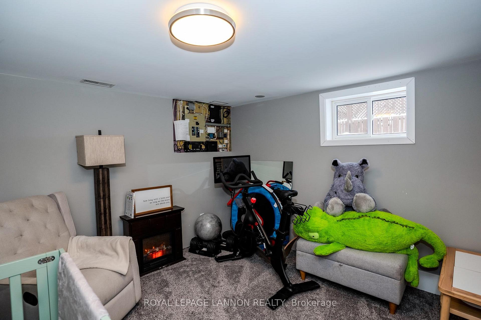 Photo 31 of 320 Lillian Street, Thunder Bay, Current River — HOMEH