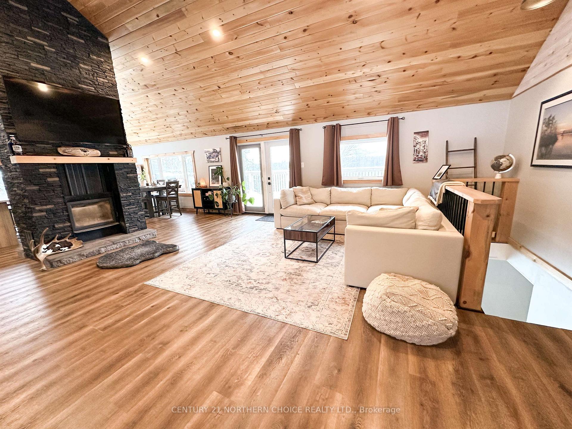 Photo 4 of 111 English River Road, Ear Falls — HOMEH