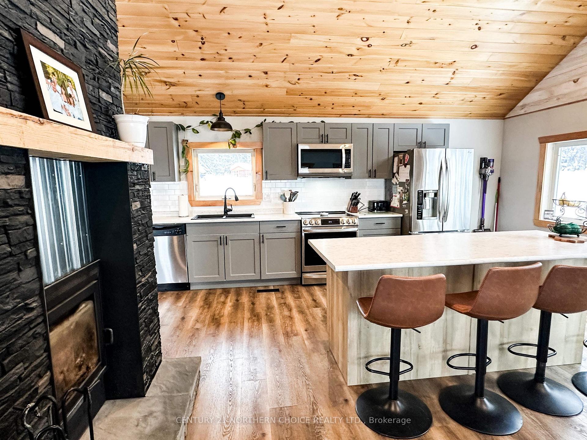 Photo 9 of 111 English River Road, Ear Falls — HOMEH