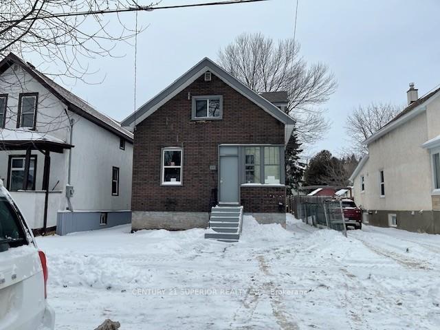 Photo 1 of 58 Ontario Street, Thunder Bay, Court / Cumberland — HOMEH