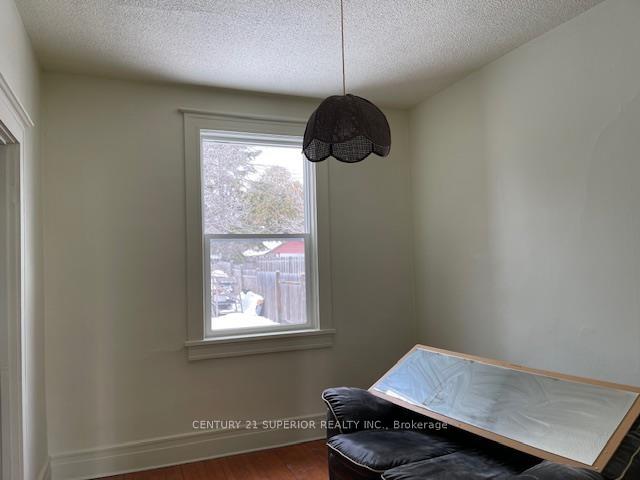 Photo 9 of 58 Ontario Street, Thunder Bay, Court / Cumberland — HOMEH
