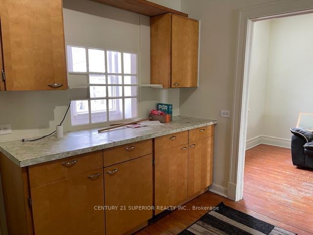 Photo 13 of 58 Ontario Street, Thunder Bay, Court / Cumberland — HOMEH