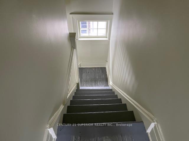 Photo 15 of 58 Ontario Street, Thunder Bay, Court / Cumberland — HOMEH