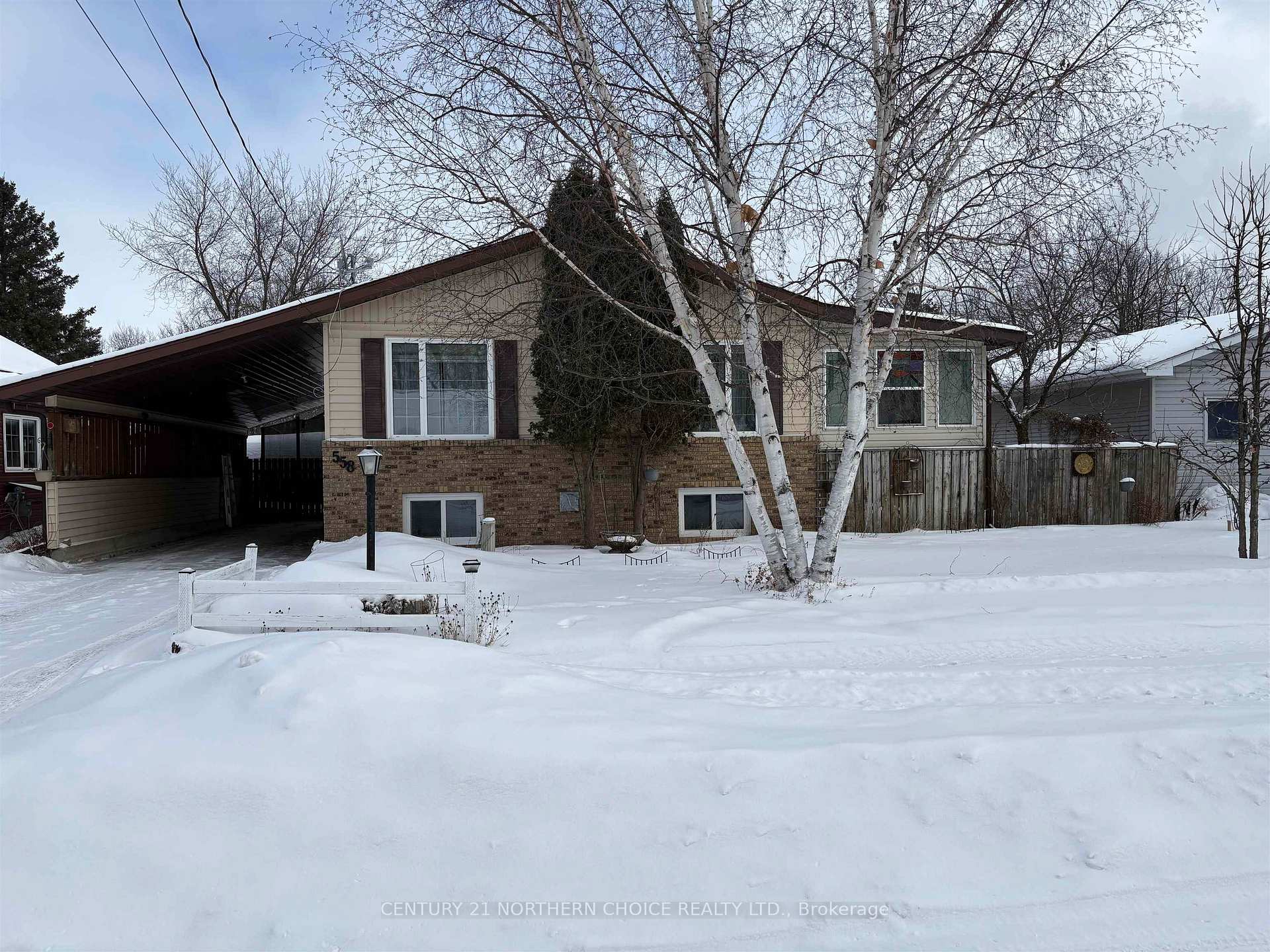 Photo 47 of 558 Elm Avenue, Fort Frances — HOMEH