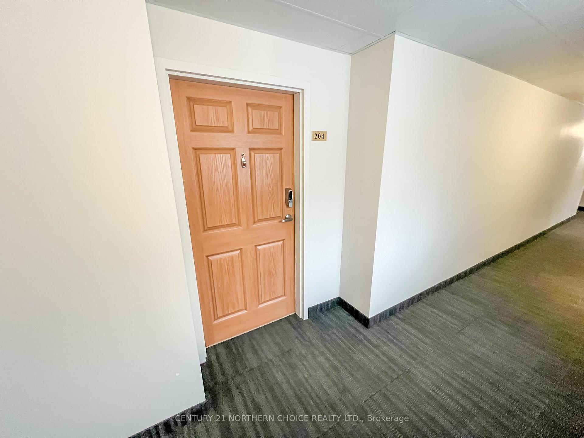 Photo 7 of 5- 204 Bay Road S, Kenora, Norman — HOMEH