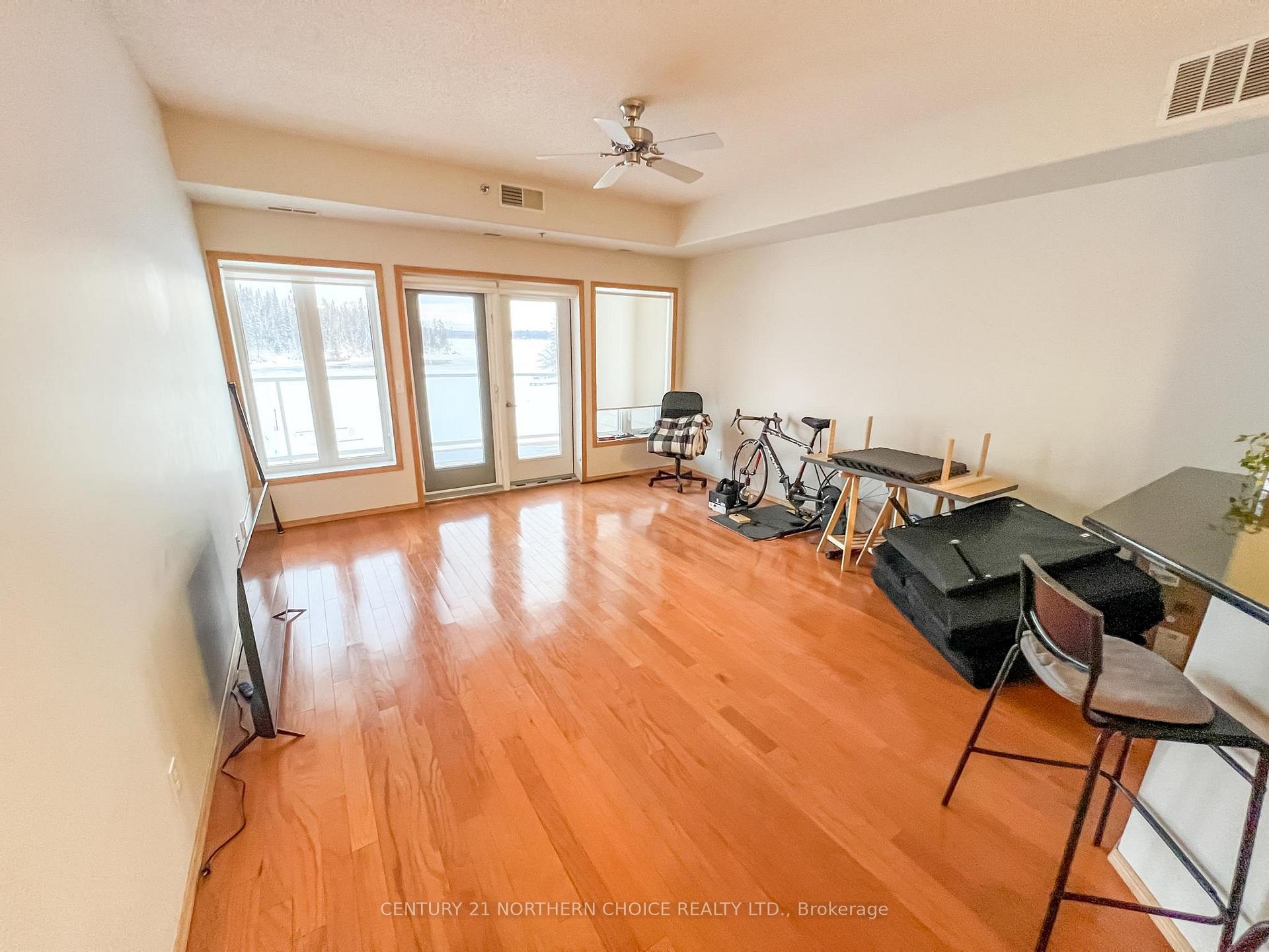 Photo 10 of 5- 204 Bay Road S, Kenora, Norman — HOMEH