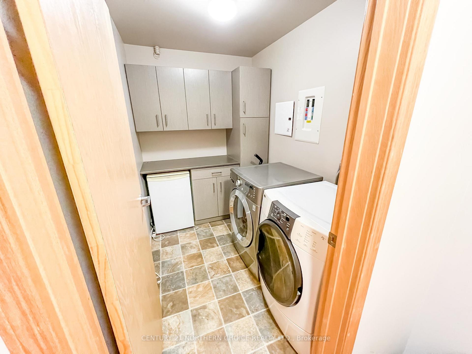 Photo 31 of 5- 204 Bay Road S, Kenora, Norman — HOMEH